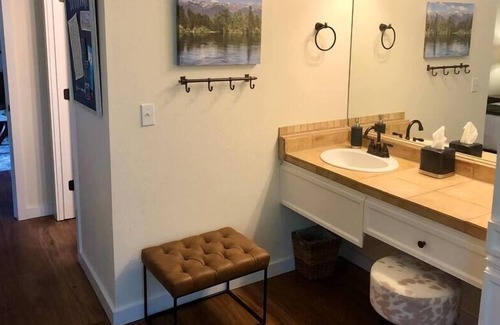 Bigfork Apartment | Luxury 1 BR in the heart of Bigfork