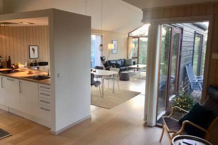 Grønhøj House | Luxury 109m2 cottage DunesNorthSea LøkkenBlokhus Denmark