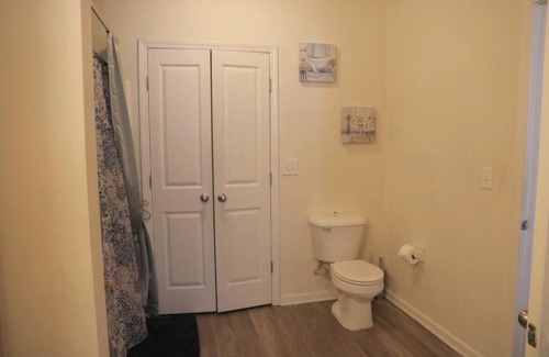 Atlantic Station Area Apartment | LUXURY 1BA 1BA CONDO HEART OF ATLANTA NEAR SHOPS