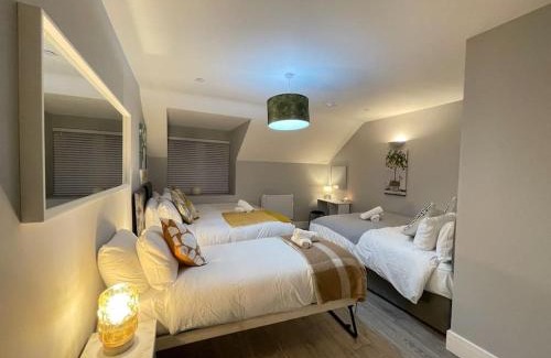 Canton Apartment | Luxury 2 Bed City Centre Duplex with High Ceilings