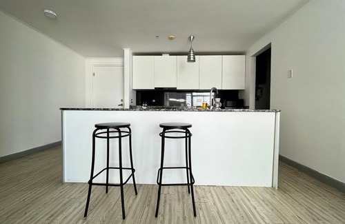 San Francisco Apartment | Luxury 2 bedroom apt free parking and Pool