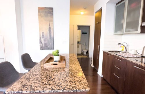 CityPlace Hotel | Luxury 2 Bedroom Lakeview