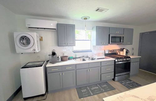Houston Apartment | Luxury 2 bedroom near IAH