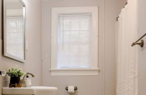 Milledgeville Apartment | Luxury 2 Bedroom Apartment Downtown Milledgeville