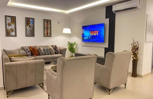 Labone Apartment | Luxury 2 bedrooms Labone Loft suites