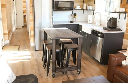 Escalante Apartment | Luxury 2 BR Tiny Home | Grand Staircase Views