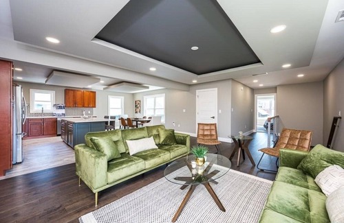 West Central Condo | Luxury 2BR 2 BA Condo -w Free Parking & WiFi - Downtown Fort Wayne