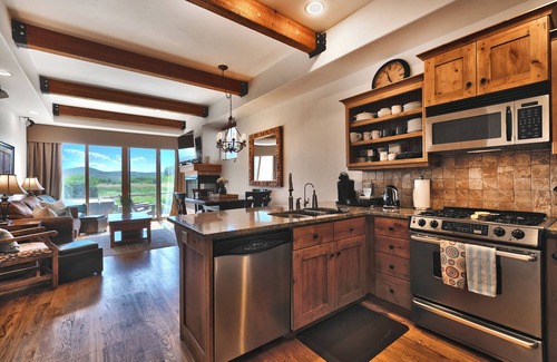 Kimball Junction House | Luxury 2BR Park City Retreat with Mountain & Preserve Views & Saltwater Hot Tub