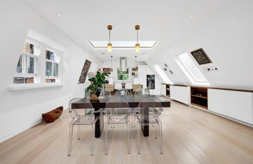 Lancaster Gate House | Luxury 3 Bed House by Hyde Park, Bayswater