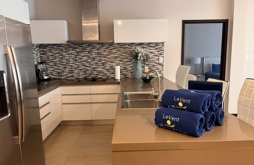 Oranjestad-West Condo | Luxury 3 Bedroom Condo at LeVent Condominiums, Eagle Beach