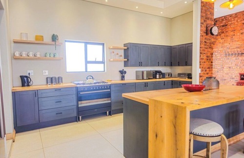 Dullstroom House | Luxury 3-bedroom house in welcoming Dullstroom with WiFi