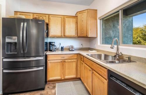 Town Center House | Luxury 3 Bedroom Office Den Condo Fountain Hills