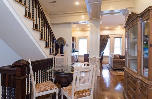 Back Bay Condo | Luxury 3 Br/2 Ba + Private Roof Deck In Back Bay