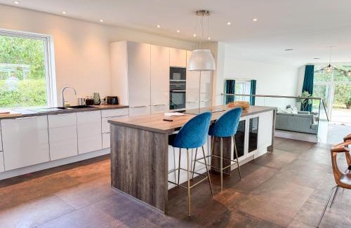 Tarnby Kommune Villa | Luxury 300 square meter villa with Pool