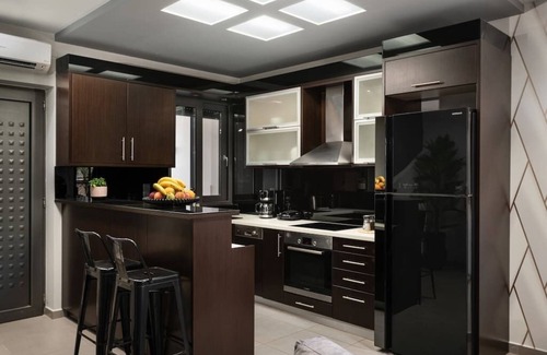 Tsikalaria Apartment | Luxury 3bd maisonette apartment near Souda port