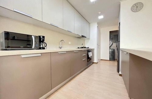 Tumba Vieja Apartment | Luxury 3BR parkingandbalcony