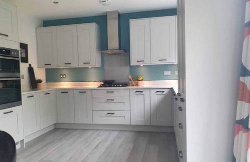 Luton House | Luxury 4 - New Bedroom House