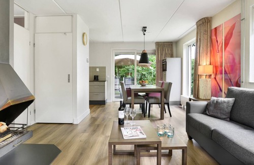 't Loo House | Luxury 4-person bungalow in the holiday park Landal Landgoed 't Loo