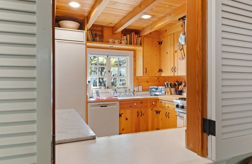 Stanford House | Luxury 4BR Retreat | Palo Alto Nr Stanford & Tech
