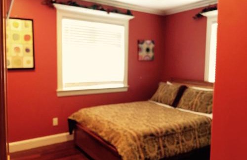 San Bruno House | Luxury 5 Bedroom Home near SFO