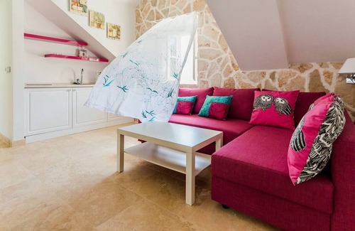 Perast House | Luxury 5 bedroom house on waterfront