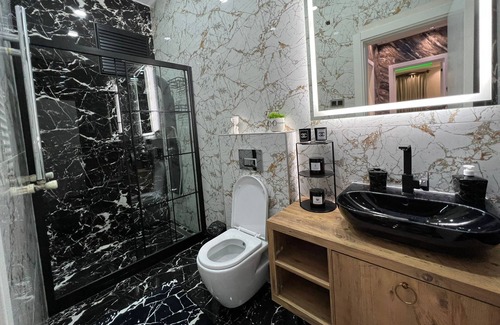 Pera Apartment | Luxury 5 star apartment in Taksim (2 bedroom)