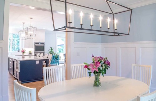East Sandwich House | LUXURY 5BR with AC, PRIVATE POOL, and BASKETBALL COURT