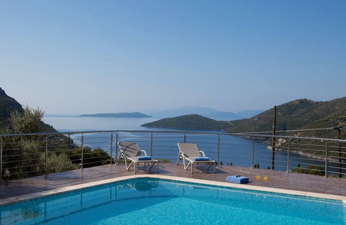 Mikros Gialos Villa | Luxury 6 bedroom villa with stunning views of the Ionian sea in Mikros Gialos