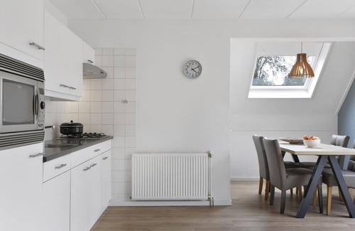 Enter House | Luxury 6-person bungalow in the holiday park Landal Landgoed De Elsgraven
