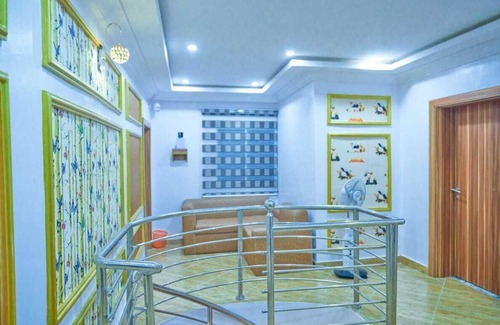 Ibadan House | LUXURY 7 BEDROOMS ENTIRE HOUSE ACCOMODATION IN IBADAN, OYO STATE