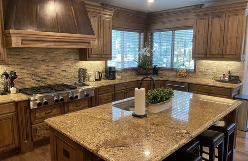 Sunriver House | Luxury 7 Br, 7.5 Ba Home. Great for Retreats and Family Gatherings!