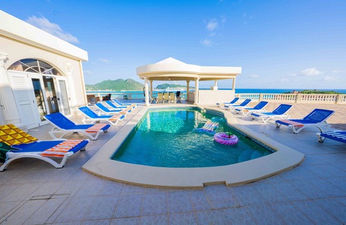 Belair Villa | Luxury 8 Bedroom Villa Kimon Fantastic Ocean View!