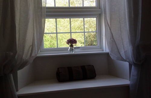 Probus House | Luxury accommodation and Pet Friendly in the heart of Cornwall.