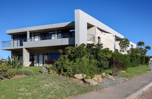 George House | Luxury Accommodation on Oubaai Golf Estate