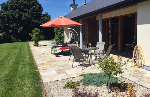 Ballina House | Luxury and spacious 6-bedroom house in marvelous Ballina with many amemities.