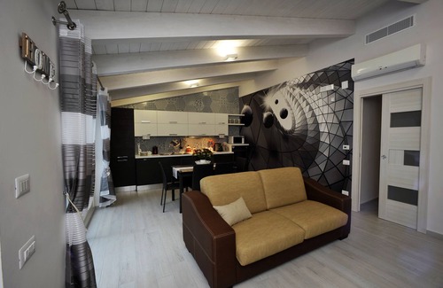 Sant'Antonio Abate Apartment | Luxury Apartments Della Marca