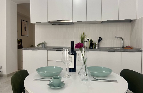 Sector 4 Condo | Luxury ApartHotel in RIN Grand