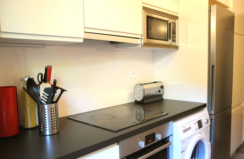Mazarin Quarter Apartment | LUXURY APARTMENT CALM GARDEN COURSE MIRABEAU