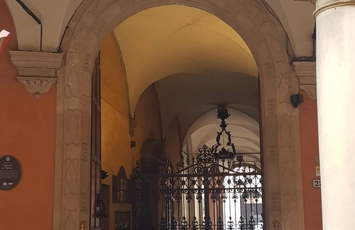 Historic Center Apartment | Luxury apartment in an 18th century building, very central but quiet