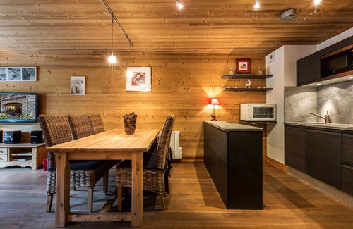 Val-d'Isere Apartment | Luxury apartment in the center, pets allowed, WiFi