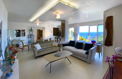 Taormina Apartment | Luxury apartment in Taormina with private swimming pool and private parking