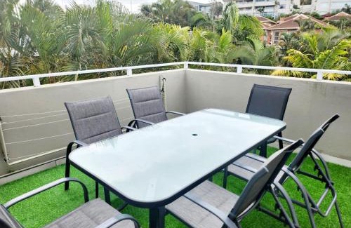 Umhlali Beach Apartment | Luxury apartment in Waikiki E5 close to the beach