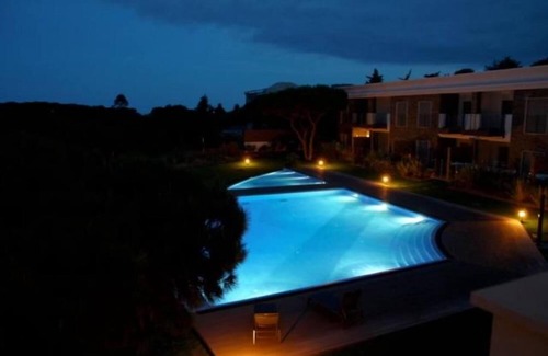 Olhos D'Agua Apartment | Luxury apartment, internet, air conditioning and pool