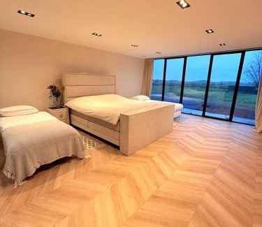 Purmerland Apartment | Luxury Apartment near Amsterdam