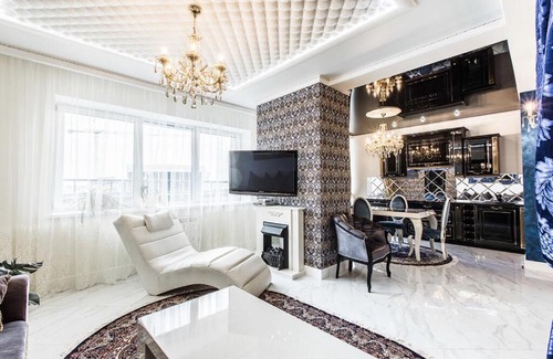 Tsentralny District Apartment | Luxury Apartment with Private Terrace