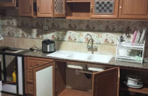Monrovia House | Luxury Apartmentnn