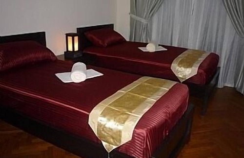 Seri Tanjung Pinang Apartment | Luxury Appointed Marina Apartment