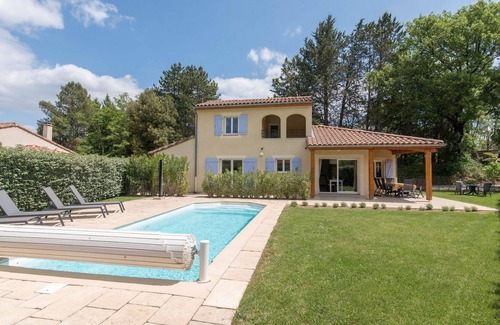 Vallon-Pont-d'Arc Villa | Luxury Ardeche Villa | Villa Avallon | 4 Bedrooms | Private Pool | Perfect for.