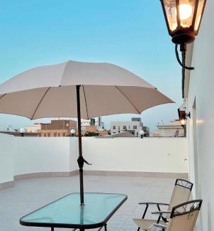 Al-Rawdah Apartment | Luxury Arrwadah Apartment - Swedish design & Sunbath
