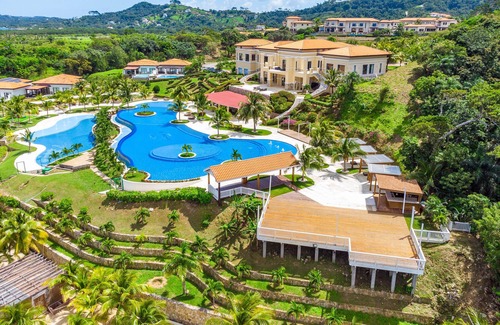 Pristine Bay House | Luxury at Pristine Bay Villa 1106